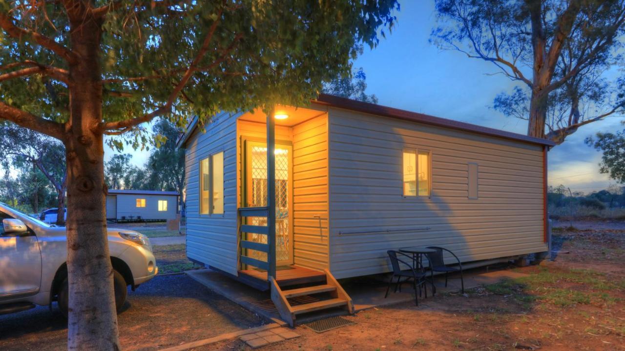 Cobar Caravan Park Bagian luar foto